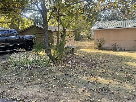 3rd image of 55 Stafford Ln