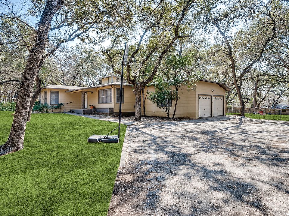 1st image of 102 KRAMERIA DR
