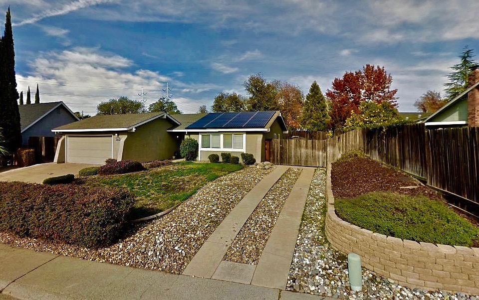 2nd image of 8325 Streng Ave