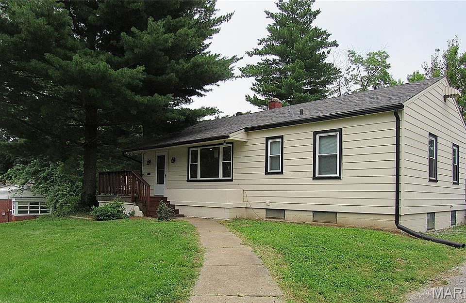 1st image of 903 McPherson Ave
