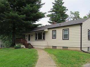 903 McPherson Ave, Alton, IL 62002
