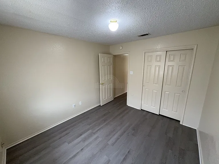 4303 Fawn Dr — Photo 18