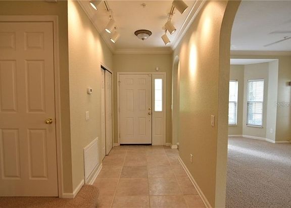 4th image of 9803 Poplar Pl