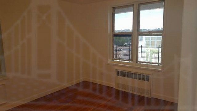 2nd image of 2750 Johnson Ave APT 6J