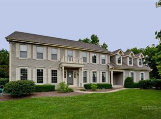 36511 N Field View Dr, Gurnee, IL 60031