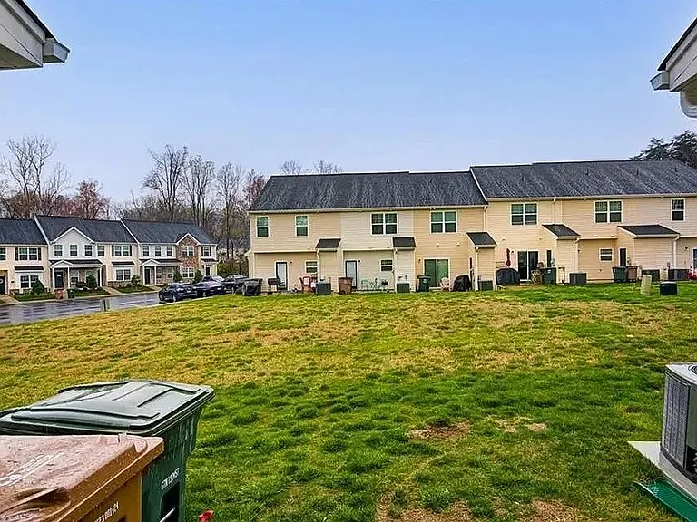 119 Summerland Dr — Photo 4