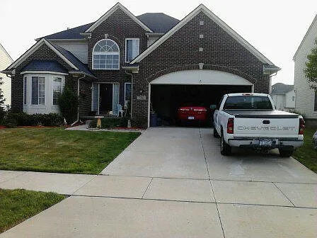 7763 Greene Farm Dr photo 1