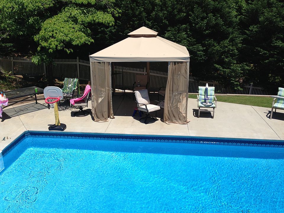 1st image of 6096 Mountcreek Pl