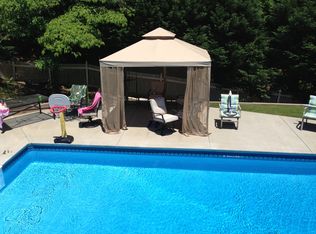 6096 Mountcreek Pl, Norcross, GA 30092