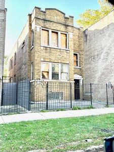 1054 N Springfield Ave, Chicago, IL, 60651