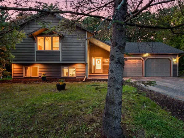 15144 Fox St NW, Andover, MN 55304