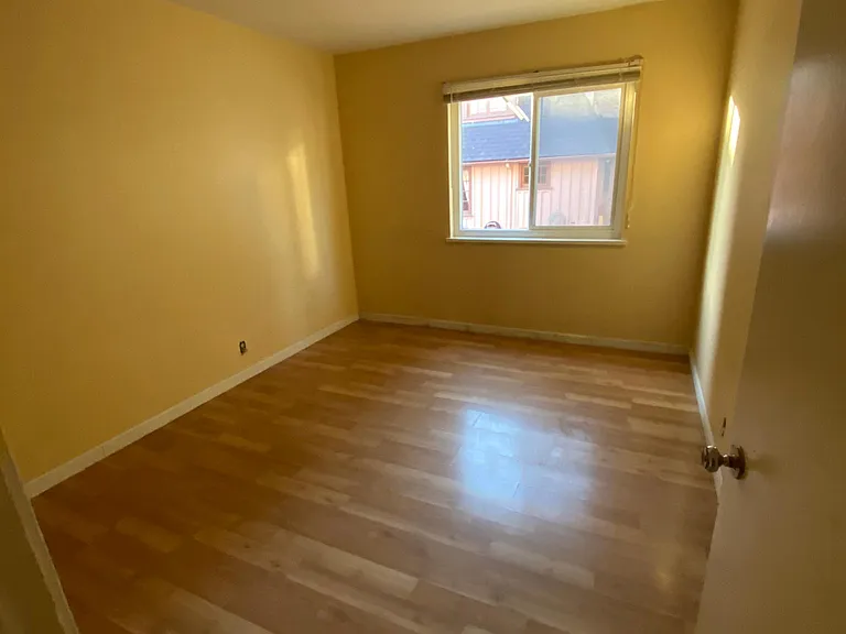 2533 Hillegass Ave #101 — Photo 3