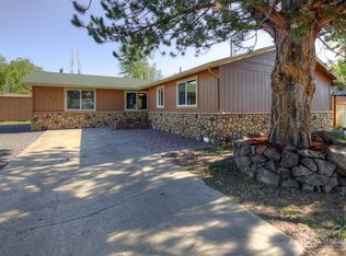 282 NE A St, Madras, OR 97741