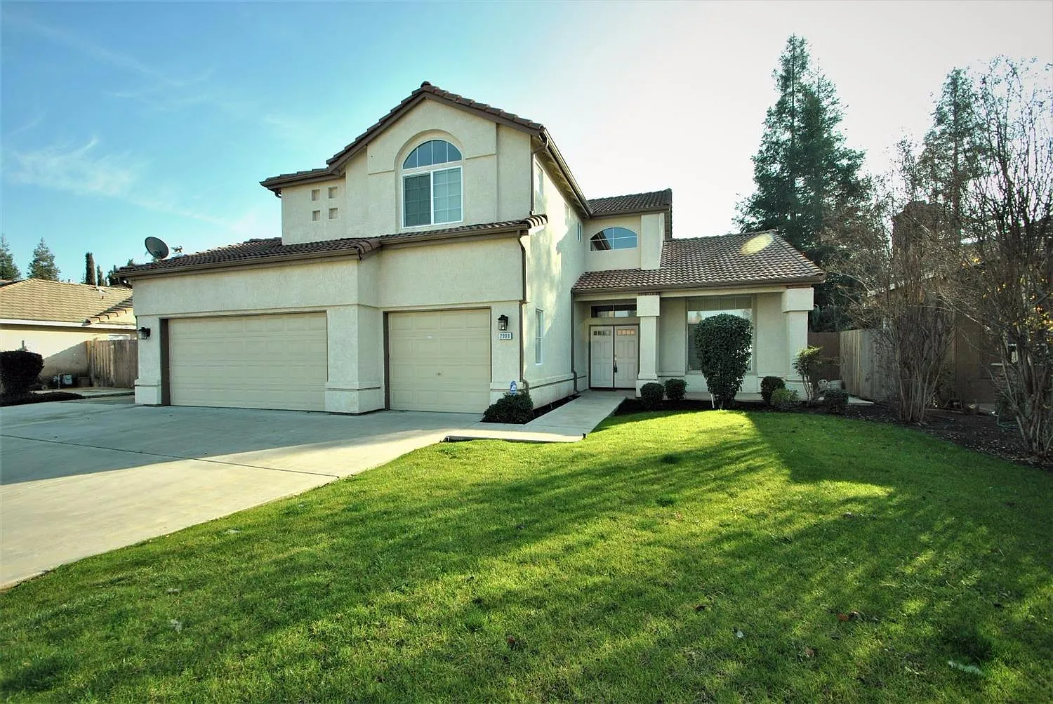 2308 Wrenwood Ave photo 1
