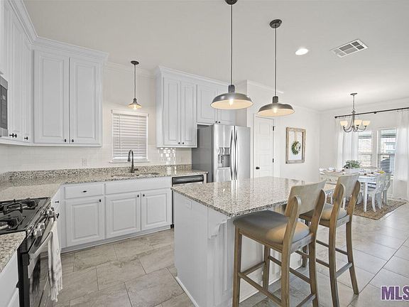 5th image of 30040 Sanctuary Blvd
