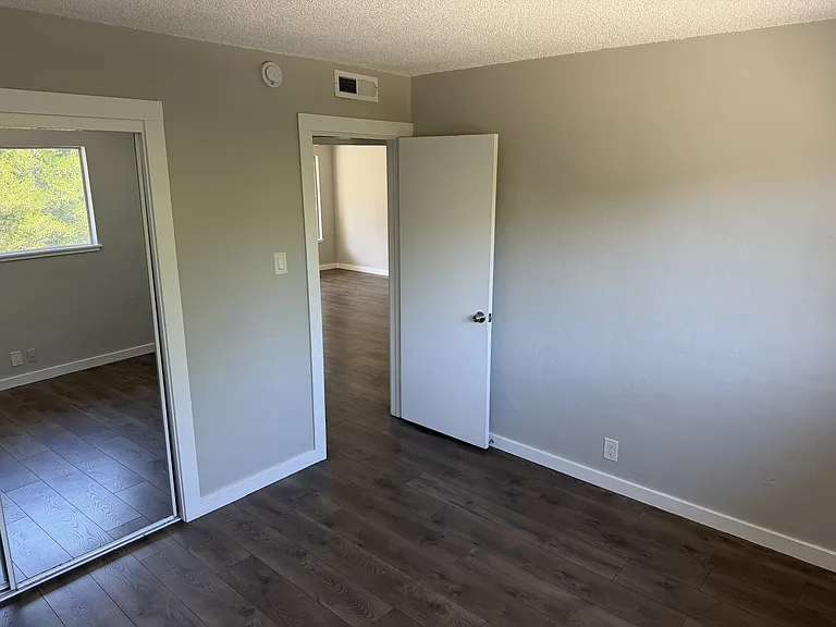 1356 Lincoln Ave — Photo 11