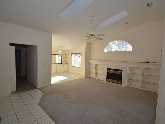 5th image of 62 Ferndale Ln