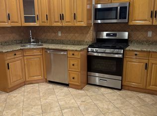 720 7th St #1, Union City, NJ 07087