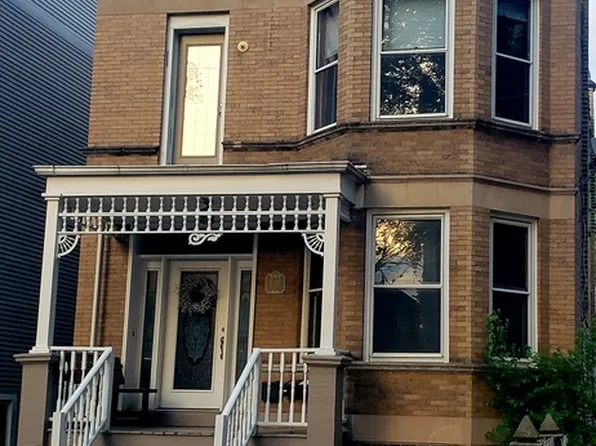 (undisclosed Address), Chicago, IL 60618