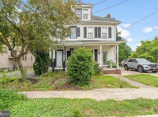 316 Broad St, Elmer, NJ 08318