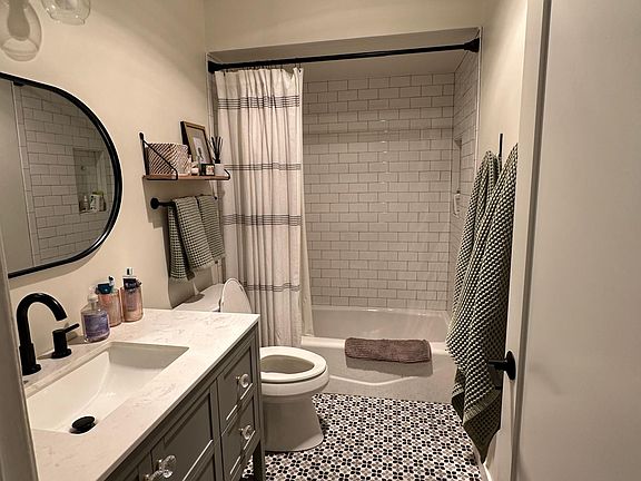 3rd image of 4541 Florida St Unit 104