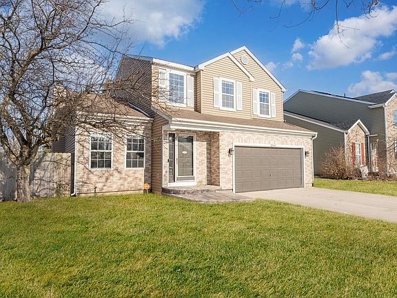 2nd image of 2040 Norwich Dr