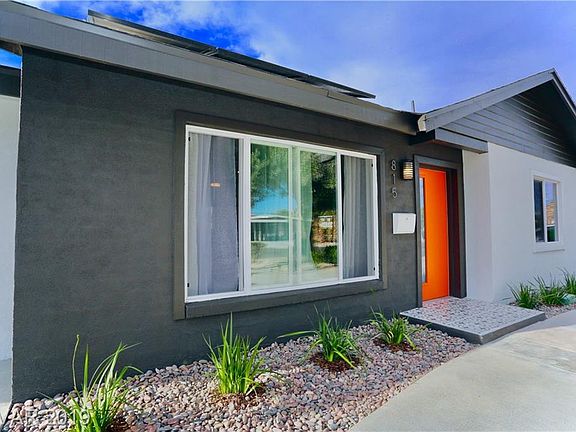 3rd image of 815 Bonita Ave