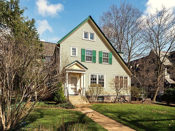 5th image of 929 Olivia Ave