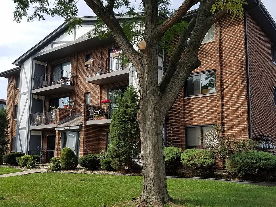 1st image of 16610 Theresa Ln APT 101