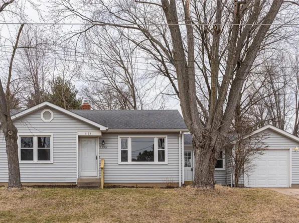 1195 W 9th St, Washington, MO 63090