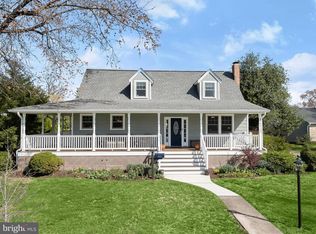 422 Hawthorne Rd, Linthicum, MD 21090