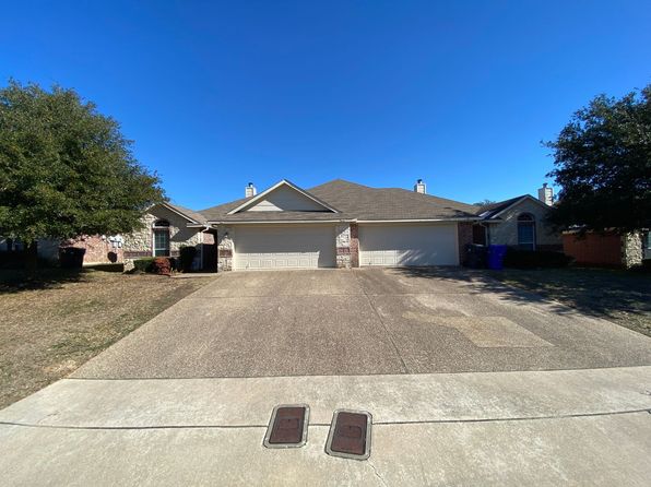 309A Chapel Trail Cir