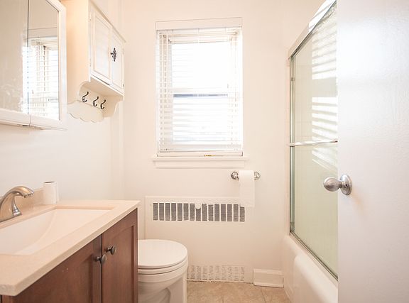 5th image of 4920 N Marine Dr #S311