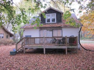 2717 Old Freeburg Rd, Belleville, IL 62220