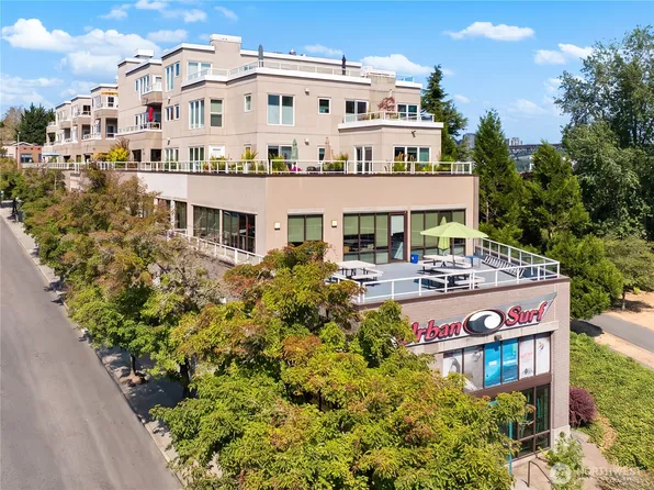 3300 Meridian Avenue N #302, Seattle, WA 98103