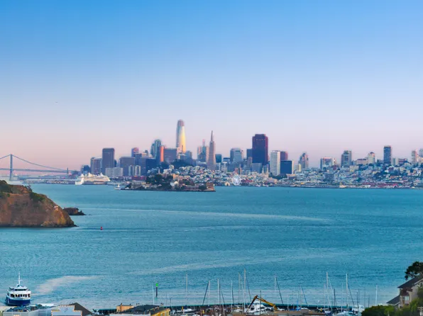 25 Corinthian Ct APT 11, Belvedere Tiburon, CA 94920