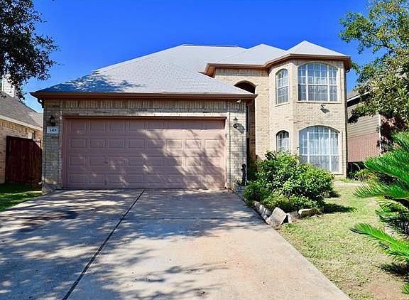 2nd image of 1418 Gator Creek Dr
