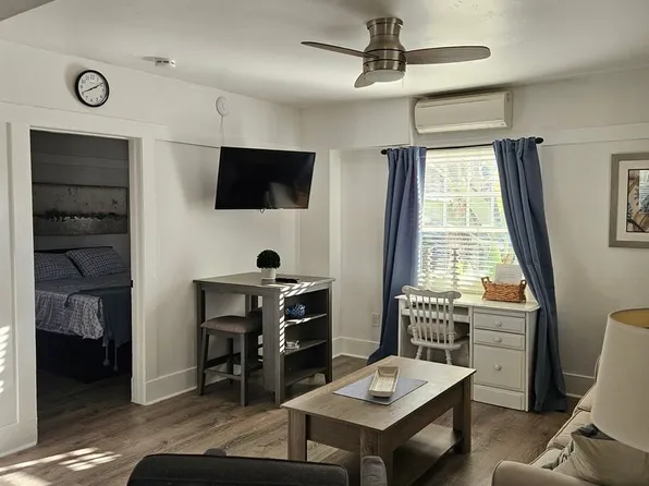 181 Orange Avenue, 181 Orange Ave APT 4, Coronado, CA 92118