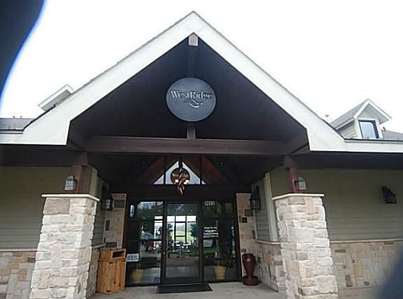 3rd image of 605 Wentworth Dr