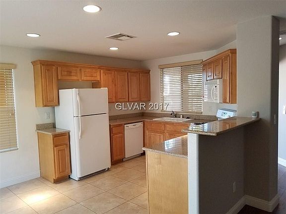 5th image of 4664 Portola Vista Ave