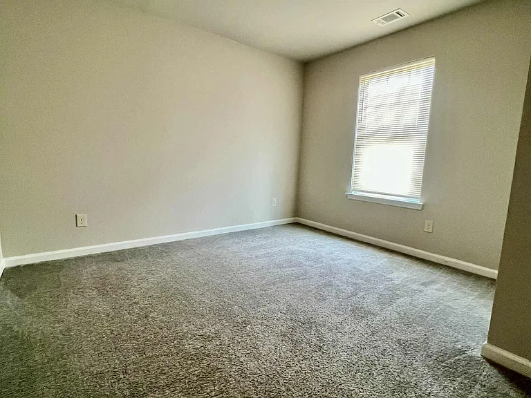 1737 Snapping Ct — Photo 10