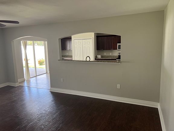 4th image of 10707 Opus Dr