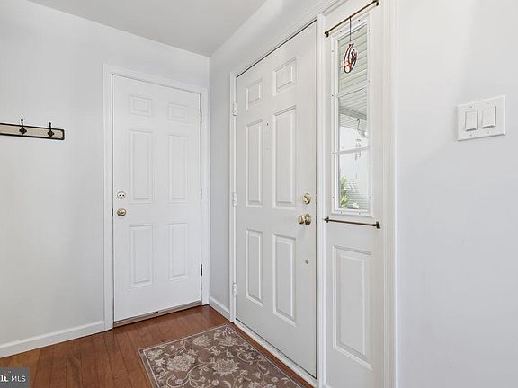 4th image of 254 Sequoia Dr