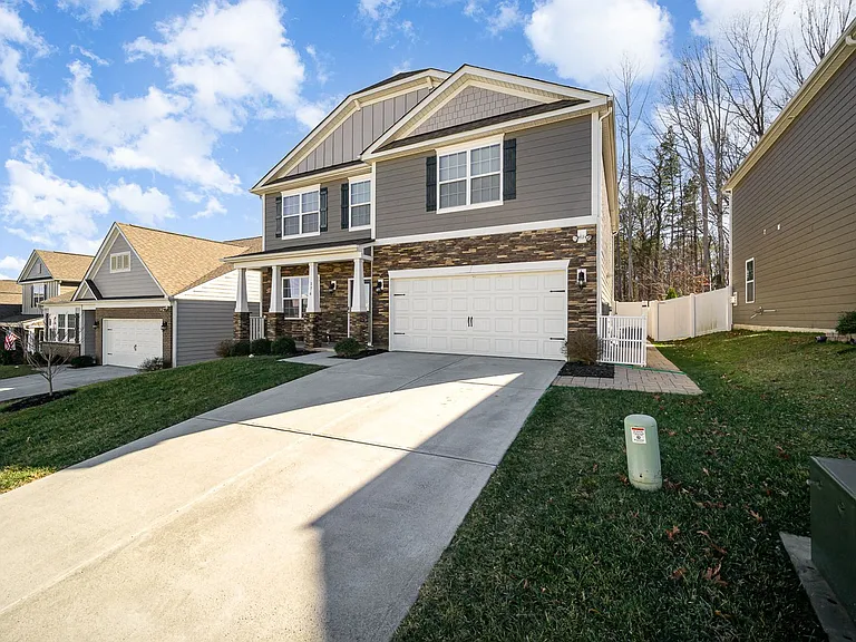 176 Cherry Birch St — Photo 4