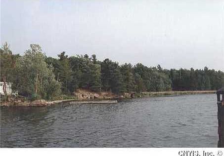 1st image of 7 Milsap Ln