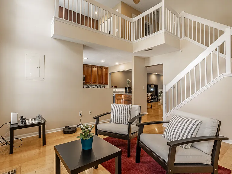 9572 Chalmers St — Photo 13