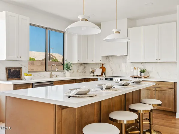 4435 E OLNEY Avenue, Gilbert, AZ 85234