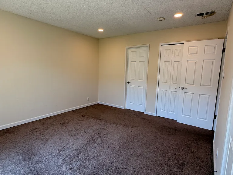6254 Hopi Cir — Photo 12