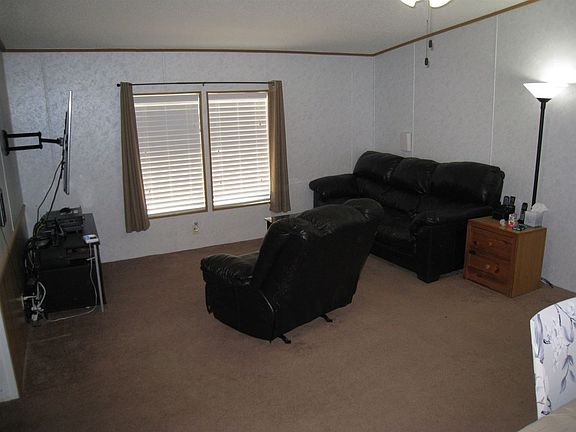 5th image of 13526 NE 32nd Ter