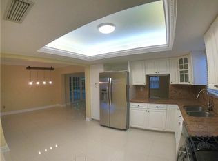 1620 NW 110th Ter, Pembroke Pines, FL 33026